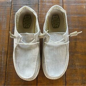 HEY DUDE Wendy Slip On Shoes Size 10
